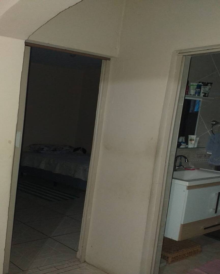 Casa a venda em Hortolândia, com 2 dormitórios e 2 vagas cobertas no jardim Nova América