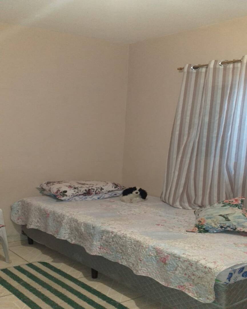 Casa a venda em Hortolândia, com 2 dormitórios e 2 vagas cobertas no jardim Nova América