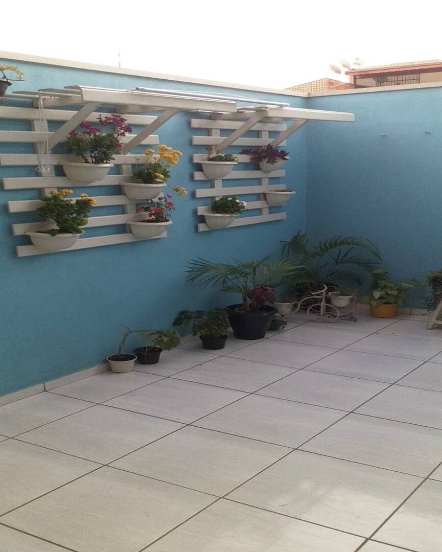 Casa a venda em Hortolândia, com 2 dormitórios e 2 vagas cobertas no jardim Nova América
