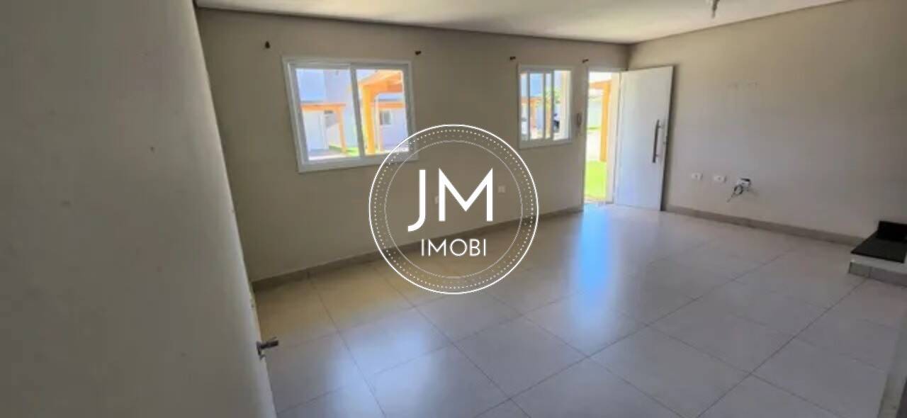 Casa a venda em Hortolândia no Parque Gabriel com 2 suítes e 2 vagas.