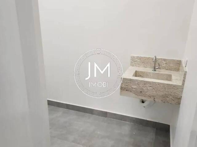 Sobrado para Venda em Hortolândia - 4