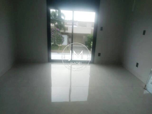 Sobrado para Venda em Hortolândia - 4