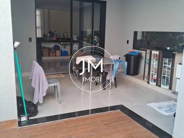 Sobrado para Venda em Hortolândia - 5