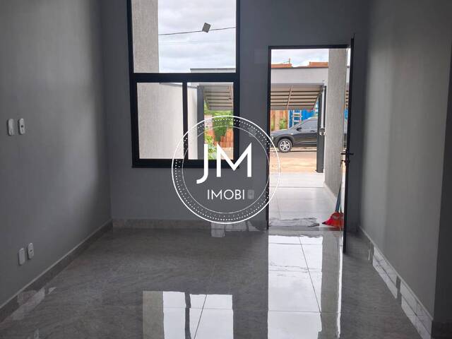 #300 - Casa para Venda em Hortolândia - SP - 2