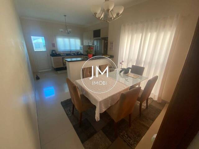 Sobrado para Venda em Hortolândia - 5