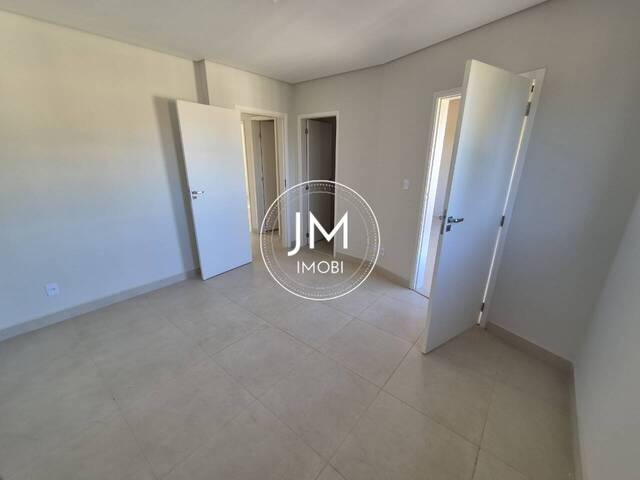 Sobrado para Venda em Hortolândia - 5