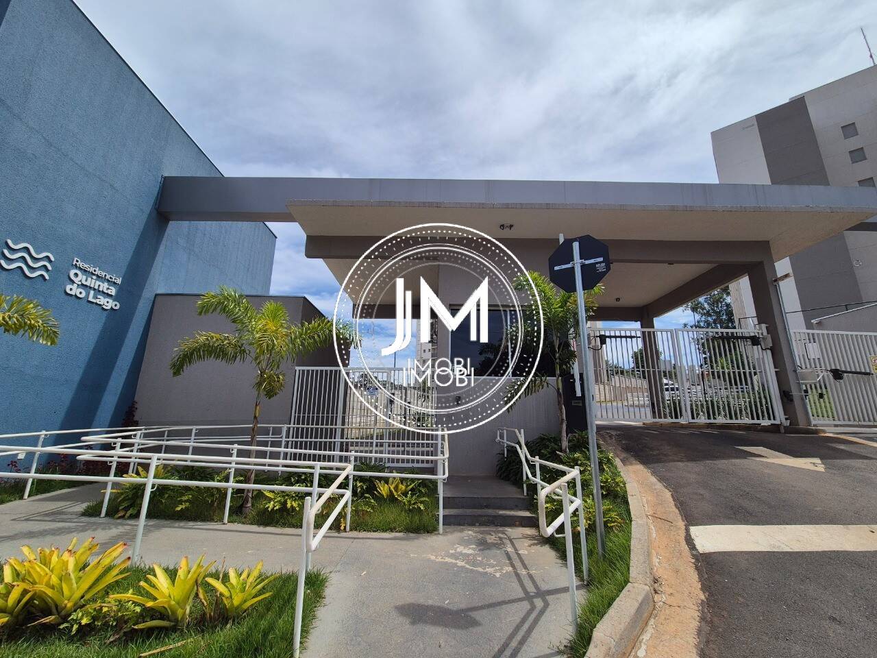 Apartamento Pronto para Morar a venda em Hortolândia na planta com 2 quartos, próximo a Lagoa Santa Clara.