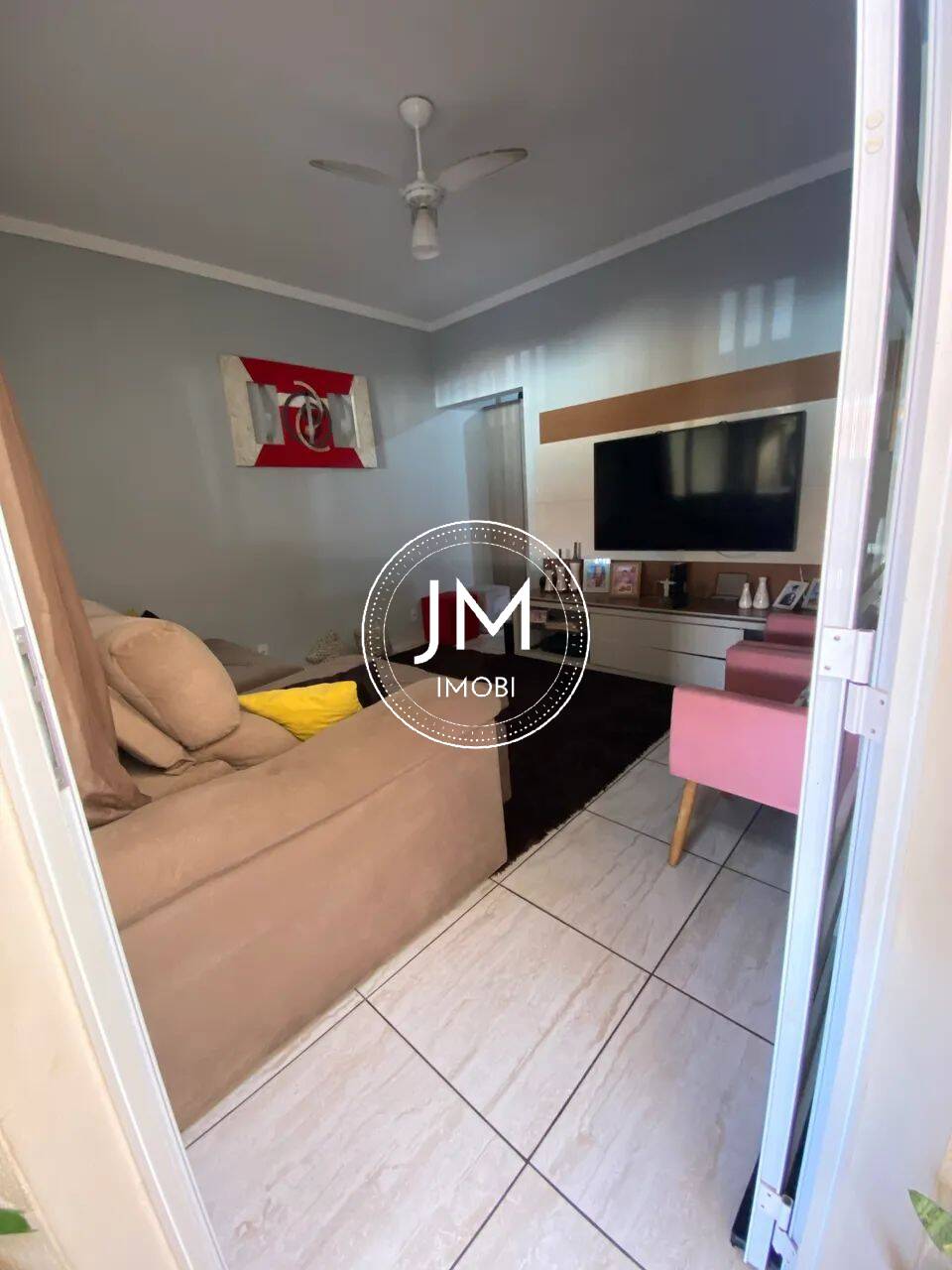 Casa a venda Jd. Interlagos em Hortolândia com 2 quartos sendo 1 suíte