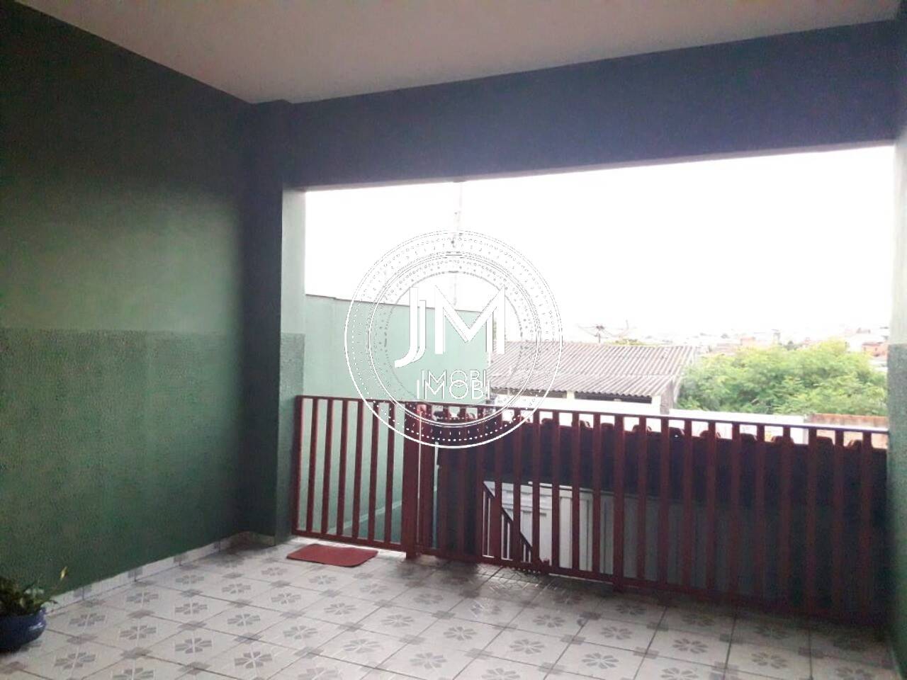 Casa a venda em Hortolândia no Jd São Jorge com 2 quartos, quintal e 3 vagas cobertas.